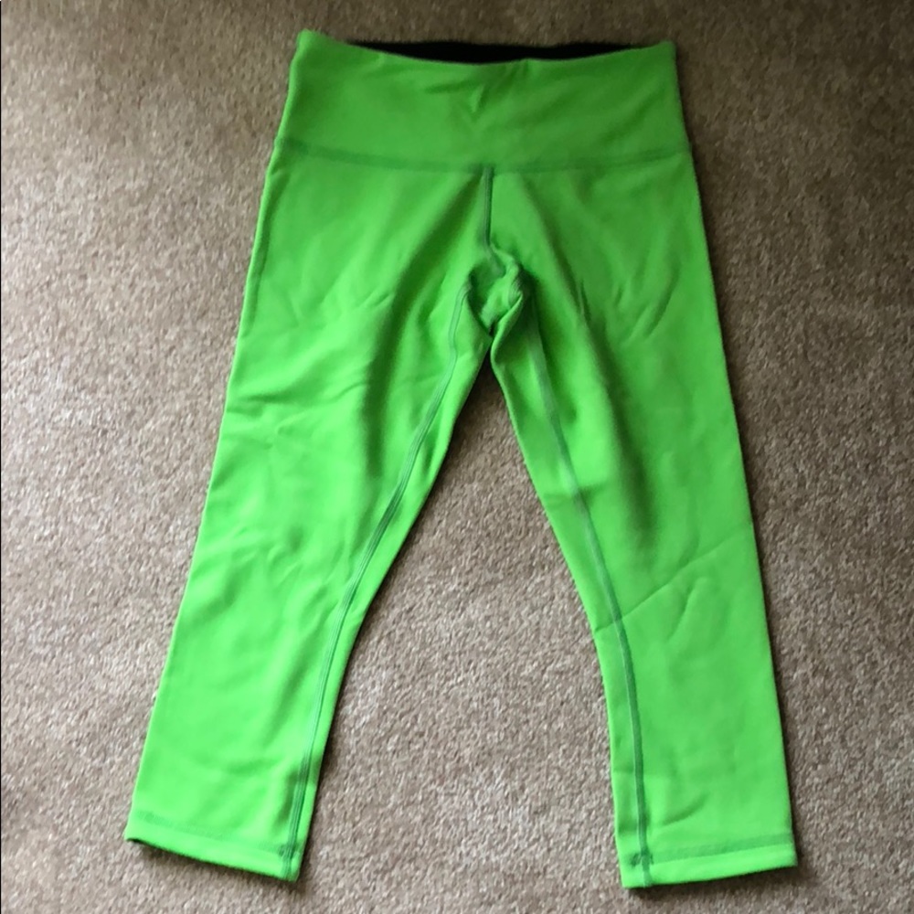 Lululemon Crop